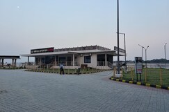 Nirvana Riverview Suites - Namo Ghat