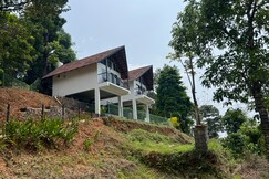 Pebble Falls Jungle Resort near Waterfalls