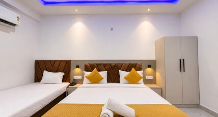 Hotel Shanti Residency Vrindavan Room Type - Triple Room