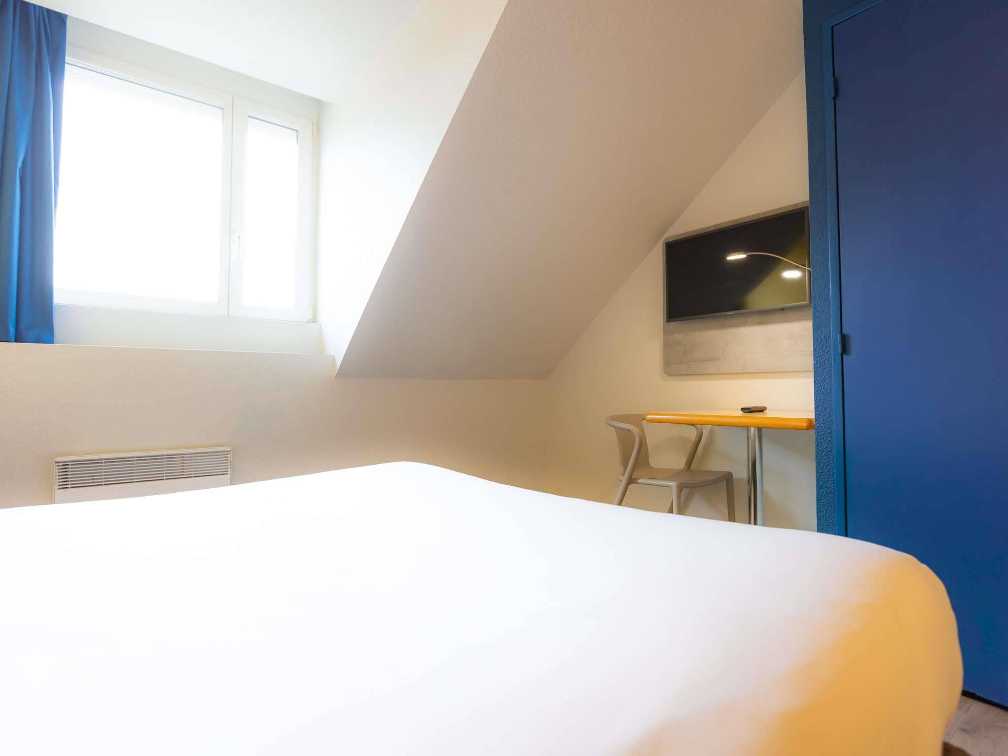 ibis budget Besancon Centre Gare - Tap to explore photos