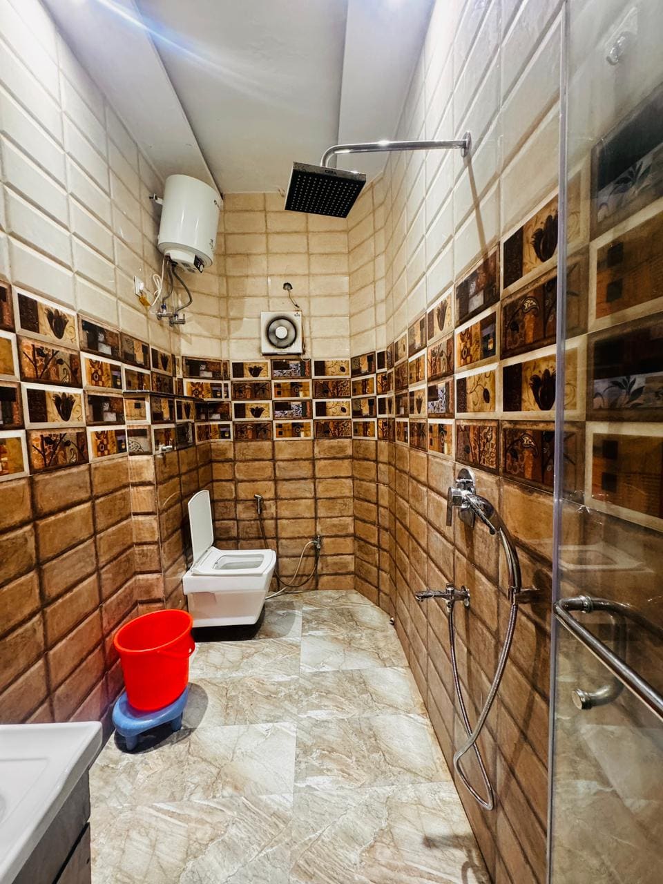 shyam hotel rexa - Tap to explore photos