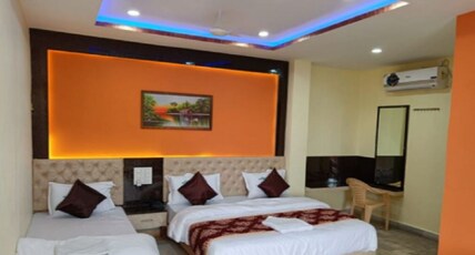 HOTEL NEW KRISHNA LODGE Room Type - Triple Bed AC Room