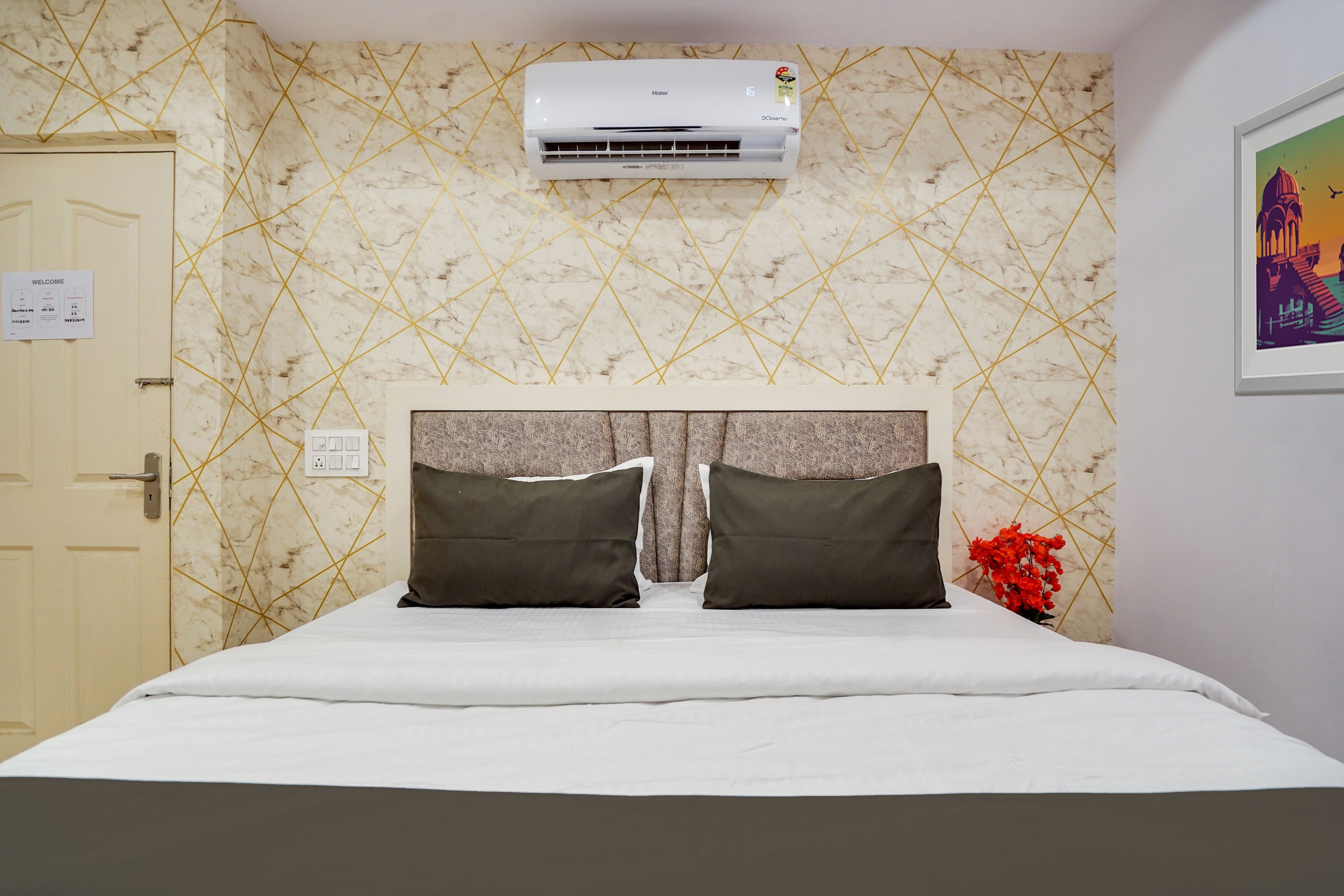 Hotel O Devika Inn - Tap to explore photos