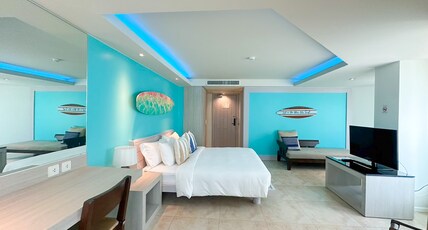 Zenmaya Oceanfront Phuket, Trademark Collection by Wyndham Room Type - Superior Room  King