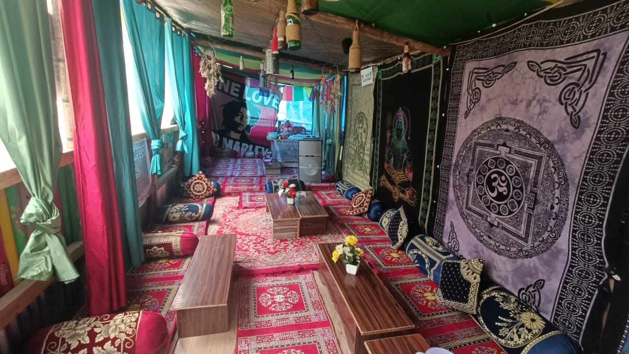 mahadev camps old kasol - Tap to explore photos