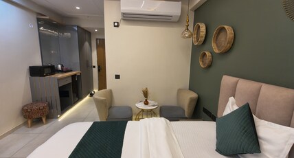 CozyCo Retreat Room Type - Cozyco Retreat