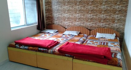 Hotel Shree Mahalaxmi Room Type - Triple bed non ac