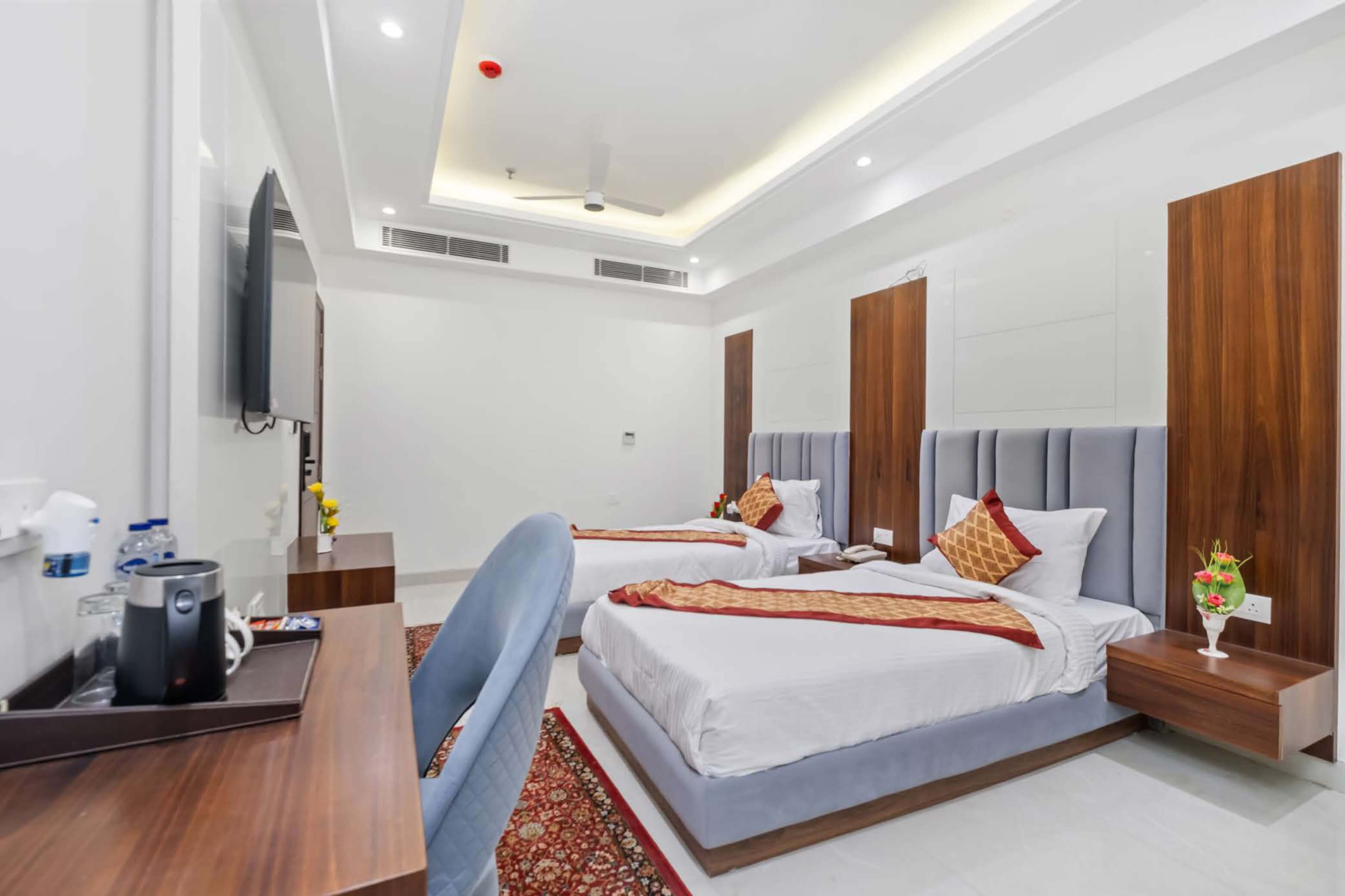 Hotel The Balram - Tap to explore photos