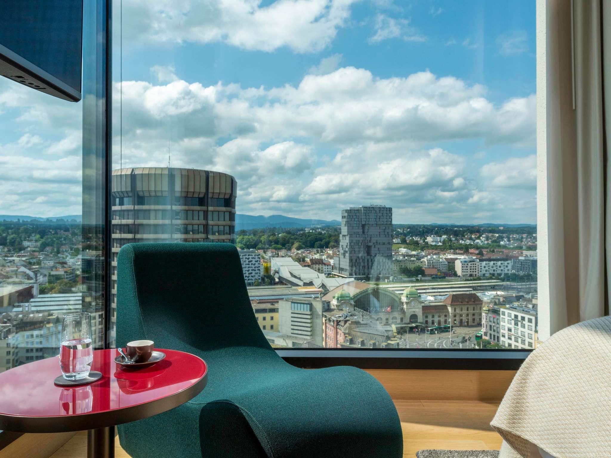Movenpick Hotel Basel (Er - Tap to explore photos