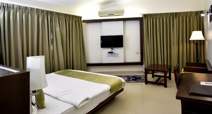 CAVES COUNTY RESORT Room Type - Deluxe Room