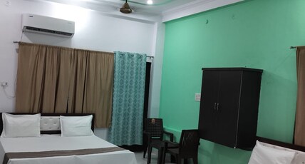 Chandransh Guest House Near Ram Mandir Ayodhya Room Type - Deluxe Family Room 