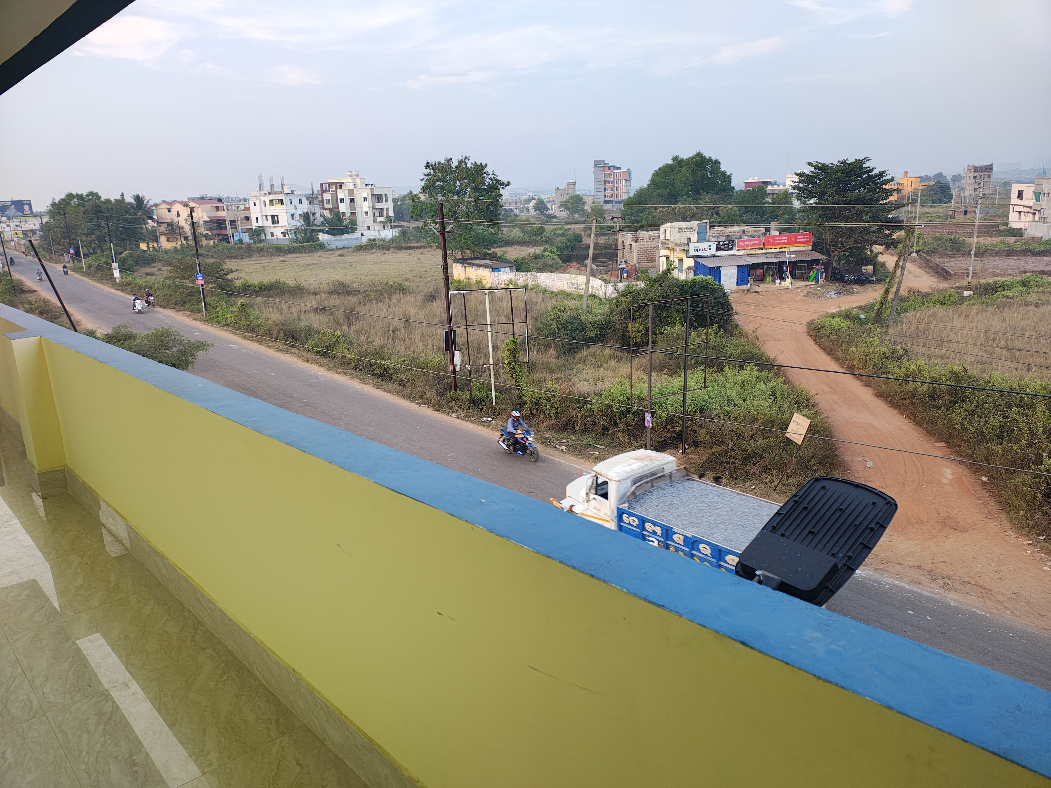 Hotel Samyukta - Tap to explore photos