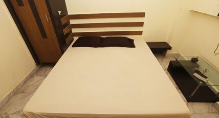 Hotel Thakur Shri Room Type - Standard Non A.c