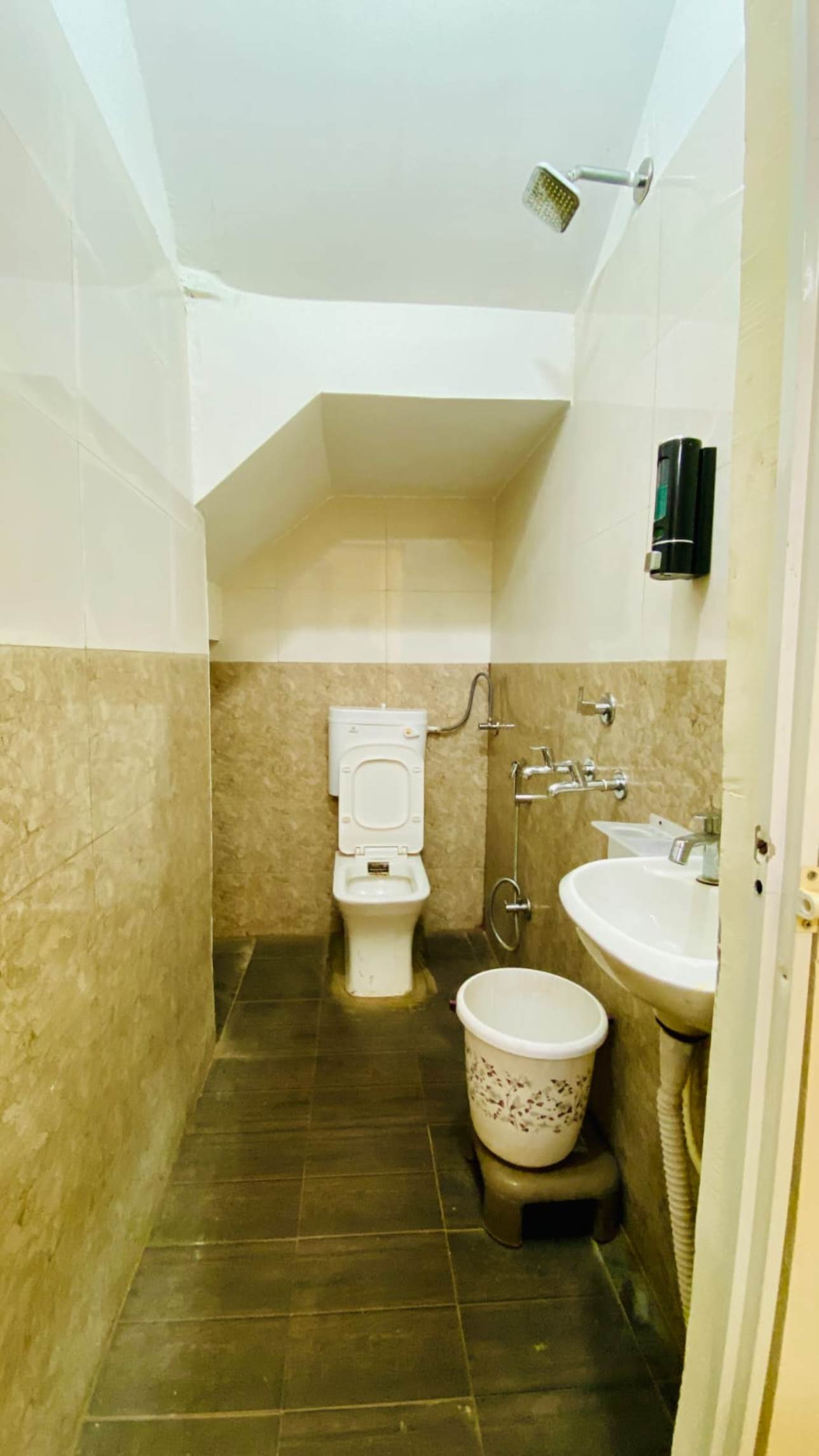 Best Homestay TG Heights - Tap to explore photos