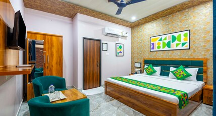 Treebo Ramayan Suites Ayodhya Room Type - Deluxe Family Room