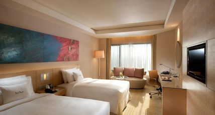 DoubleTree by Hilton Kuala Lumpur Room Type - 2 TWIN BEDS EXECUTIVE ROOM With Lounge Access DoubleTree by Hilton Kuala Lumpur Room Type - 2 TWIN BEDS EXECUTIVE ROOM With Lounge Access