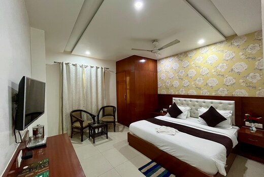 Hotel Midcity