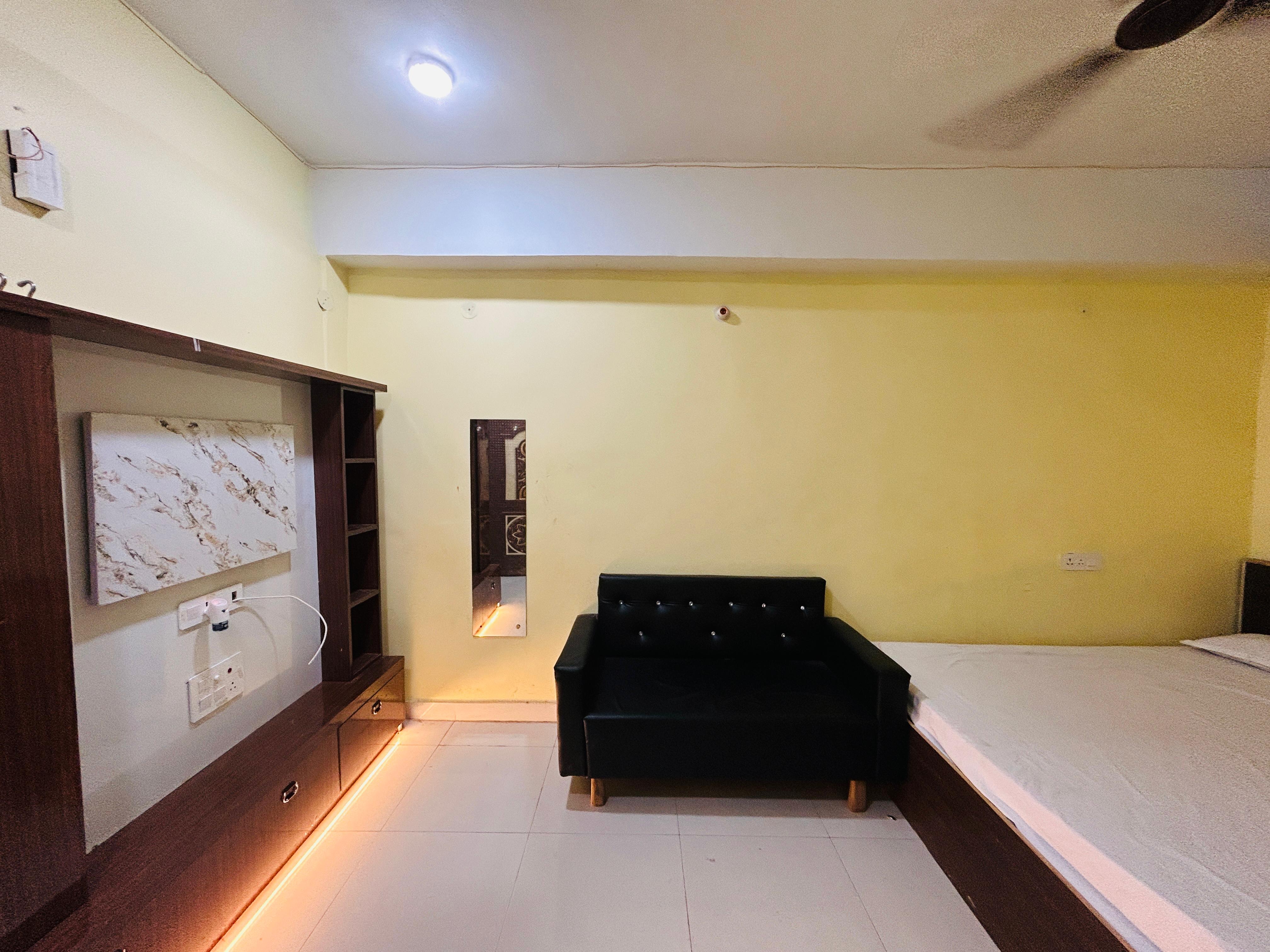 MATESHWARI HOTEL & BANQUET HALL - Tap to explore photos