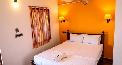 The French Villa Room Type - Deluxe Double Room