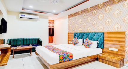 Hotel Lakeview vadodara Room Type - Deluxe Ac