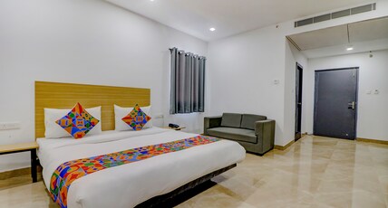 FabHotel The Shashi - Nr. Sarnath Museum Room Type - Premium Room