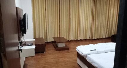 HOTEL HIMALAYA Room Type - NON AC DELUX