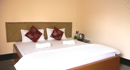 Eagle Nest Eco Retreat Room Type - Deluxe Cottage AC