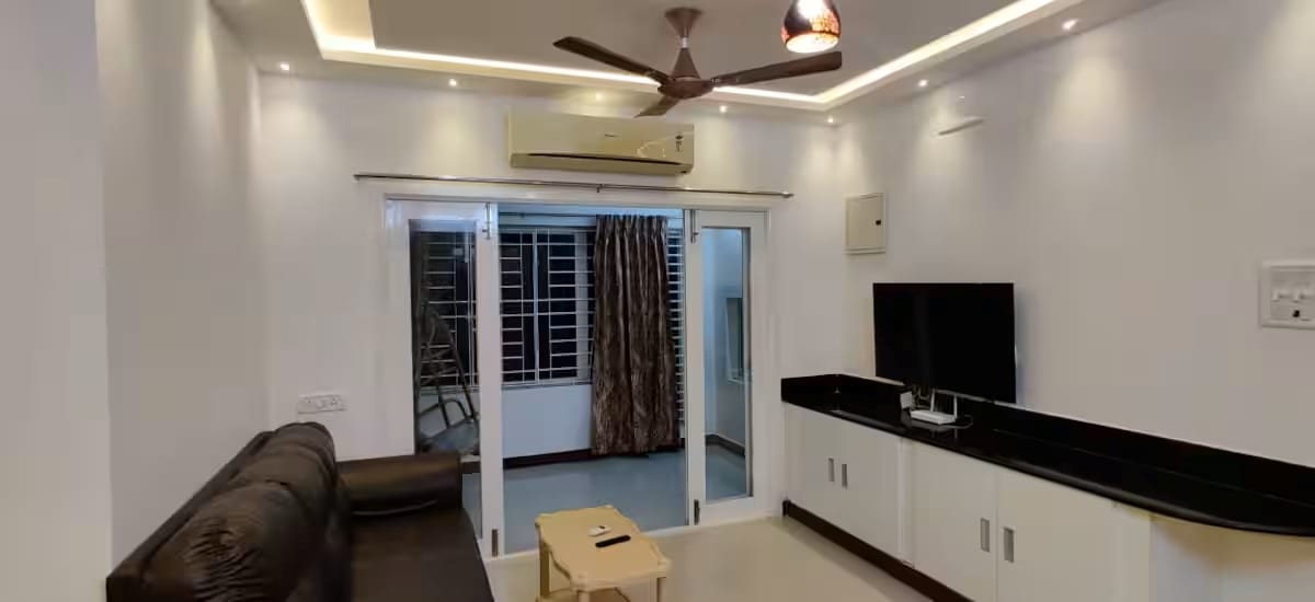 Lovely Home Stay - Tap to explore photos