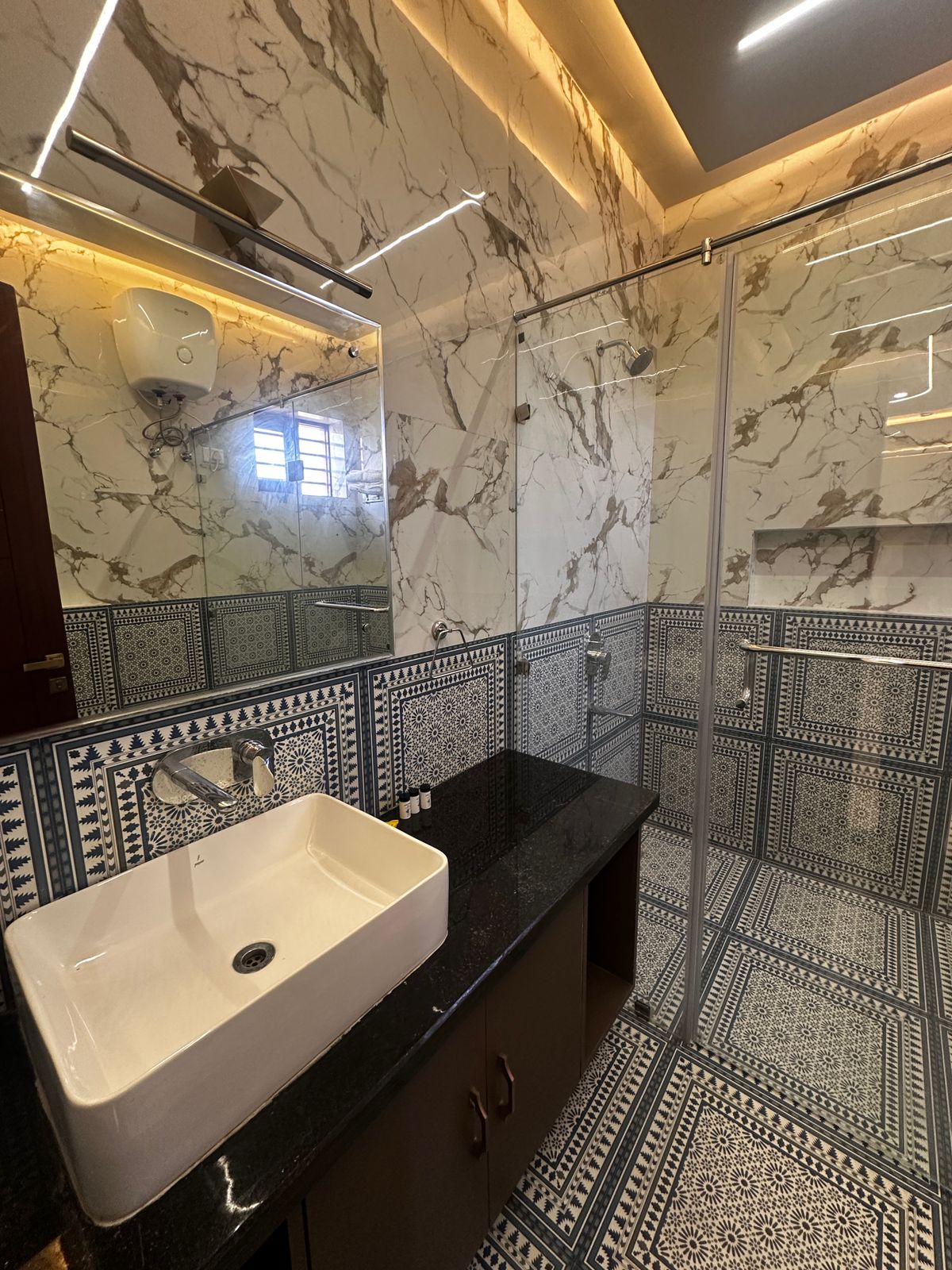 Ambassador Villa - An Experiential Stay - Tap to explore photos