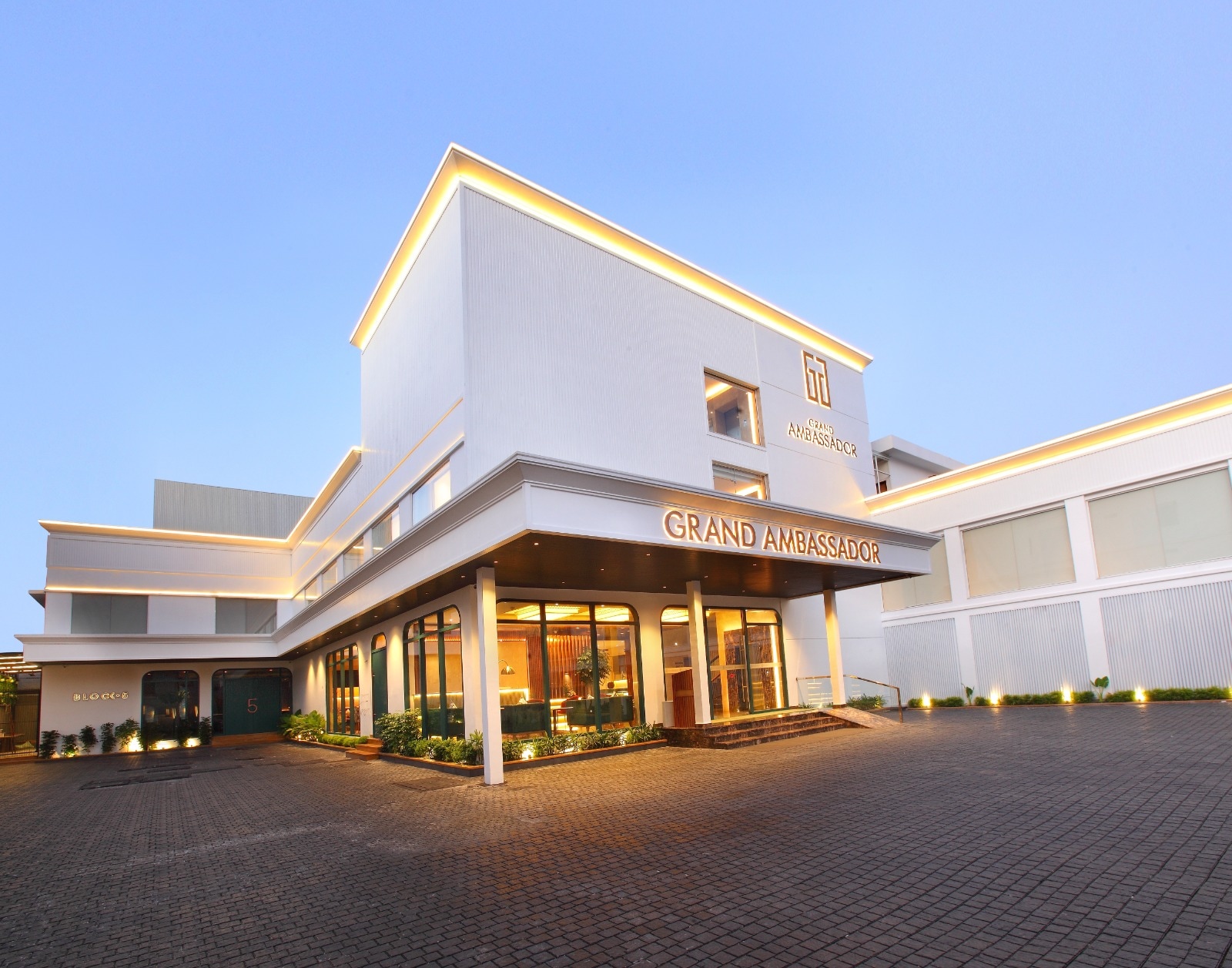 The grand ambassador kottayam - Tap to explore photos