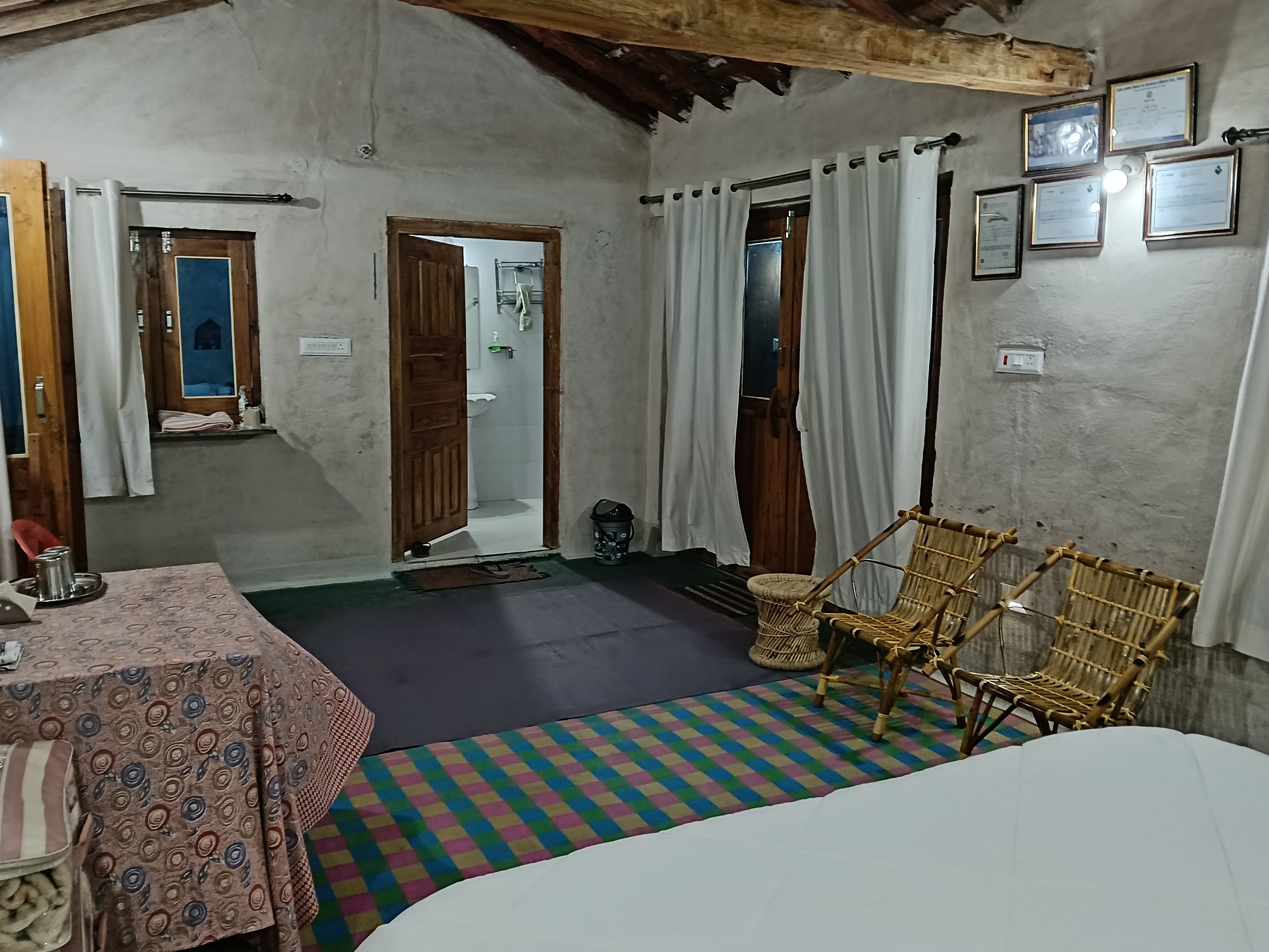 Shiv ganga homestay - Tap to explore photos