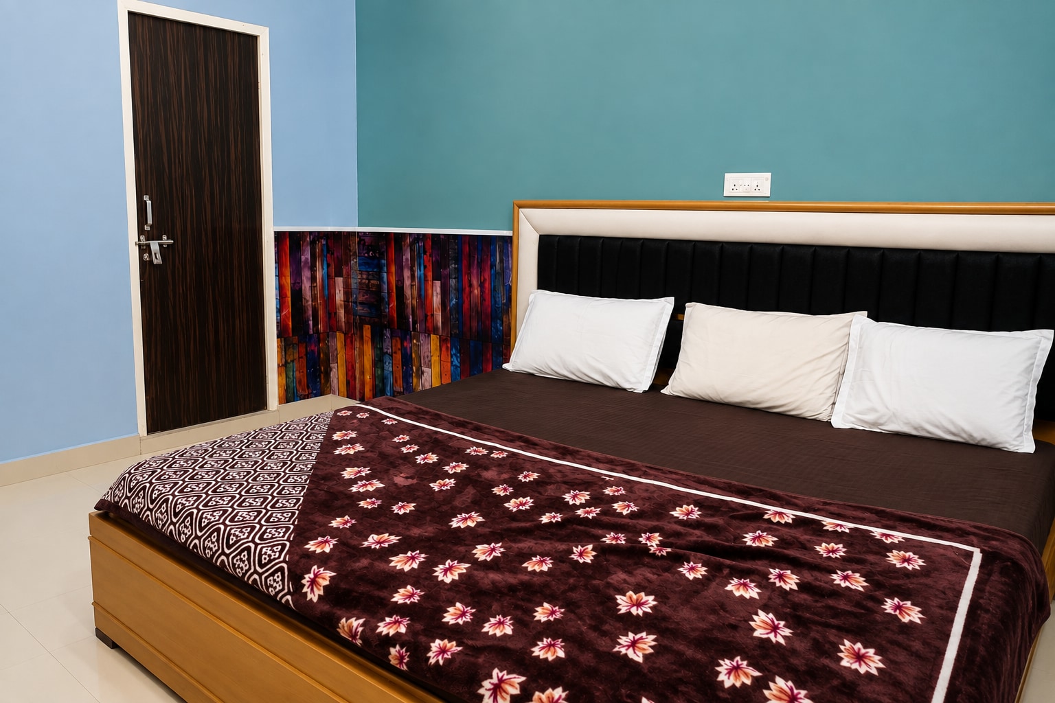 Ram Paying Guest House - Tap to explore photos