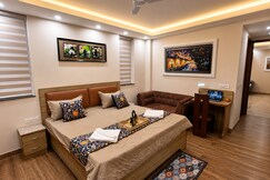 SUKHVAN RESIDENCY Golf Course Road, Cyber City
