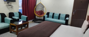Mythri inn executive guest house