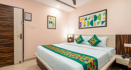 Treebo Sri Krishna Palace Room Type - Standard Room