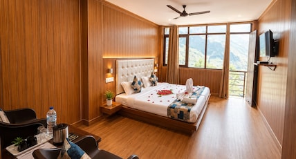 Sleeping Beauty Hotel (Mountain View Property) Room Type - Mountain View Deluxe Room With Balcony Sleeping Beauty Hotel (Mountain View Property) Room Type - Mountain View Deluxe Room With Balcony