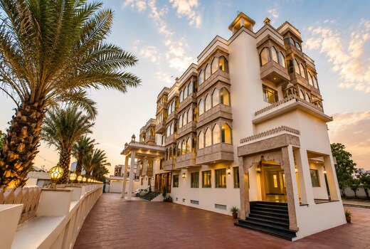 Hotel Golden Heritance