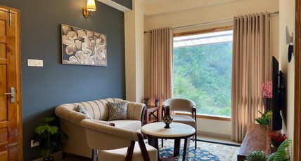 Maple House | Luxury 2BHK with Scenic Views and Peaceful vibes Room Type - Maple House | Luxury 2BHK with Scenic Views and Peaceful vibes