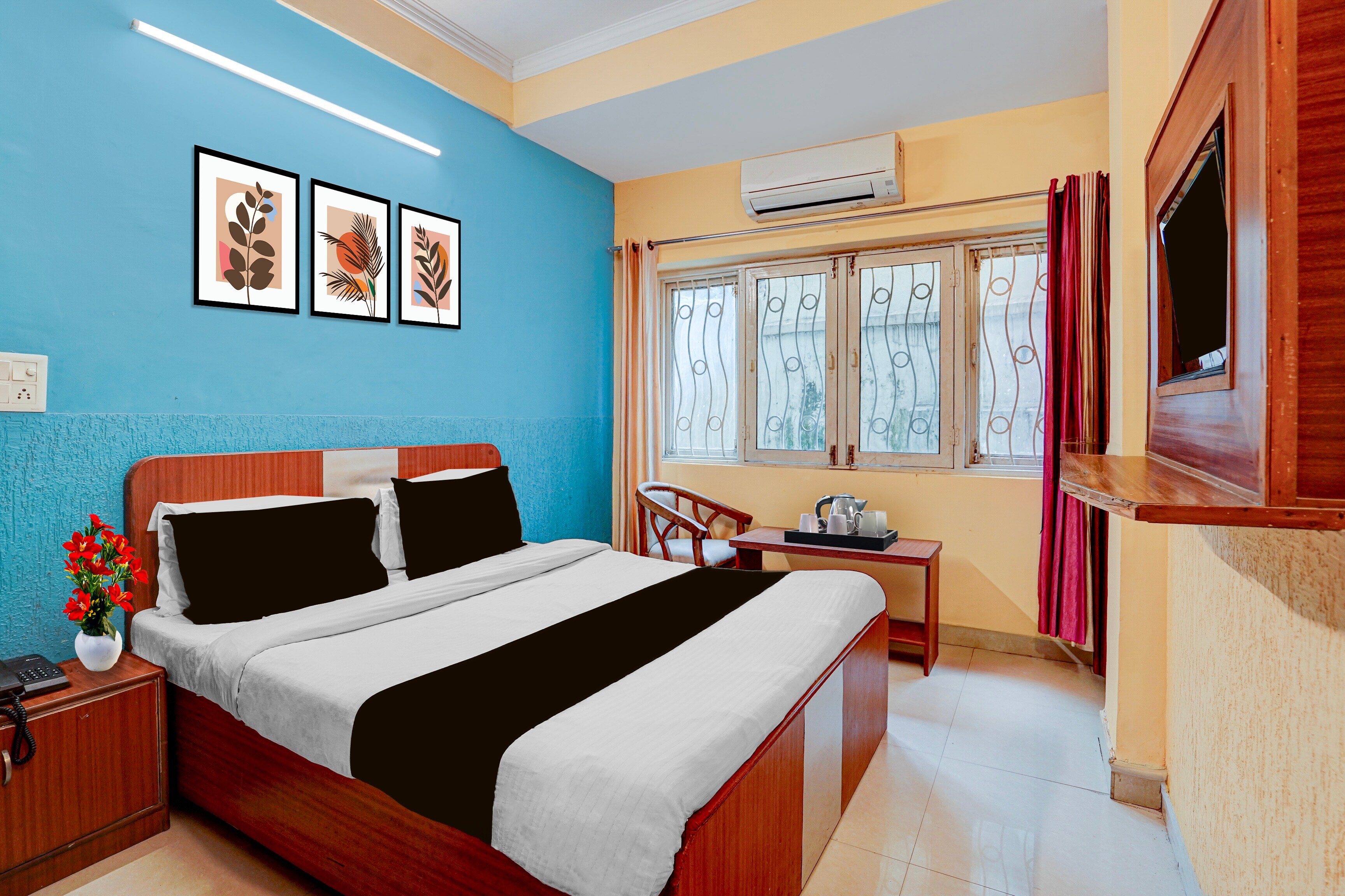 Hotel O Dehradun Railway Station Road Formerly North Star Residency - Tap to explore photos