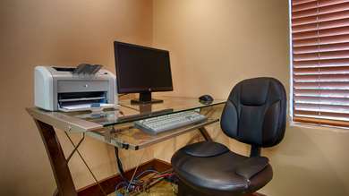 BEST WESTERN PLUS EDISON INN