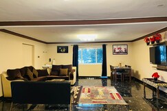 Costa Green Garden Luxury 4BH Independent Villa