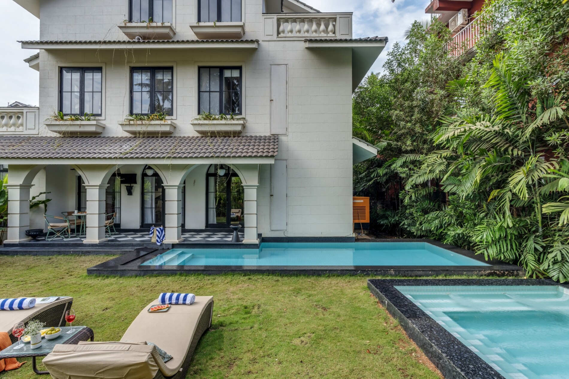 Stylish 3BHK Villa | Lost Traveller | LT306(V5) - Tap to explore photos