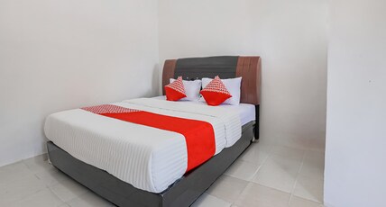 Hotel O Wisma Silampari Room Type - Indonesia Deluxe Double