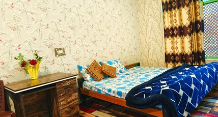 Luminaire De Homestay Room Type - Double Room with Shared Kitchen