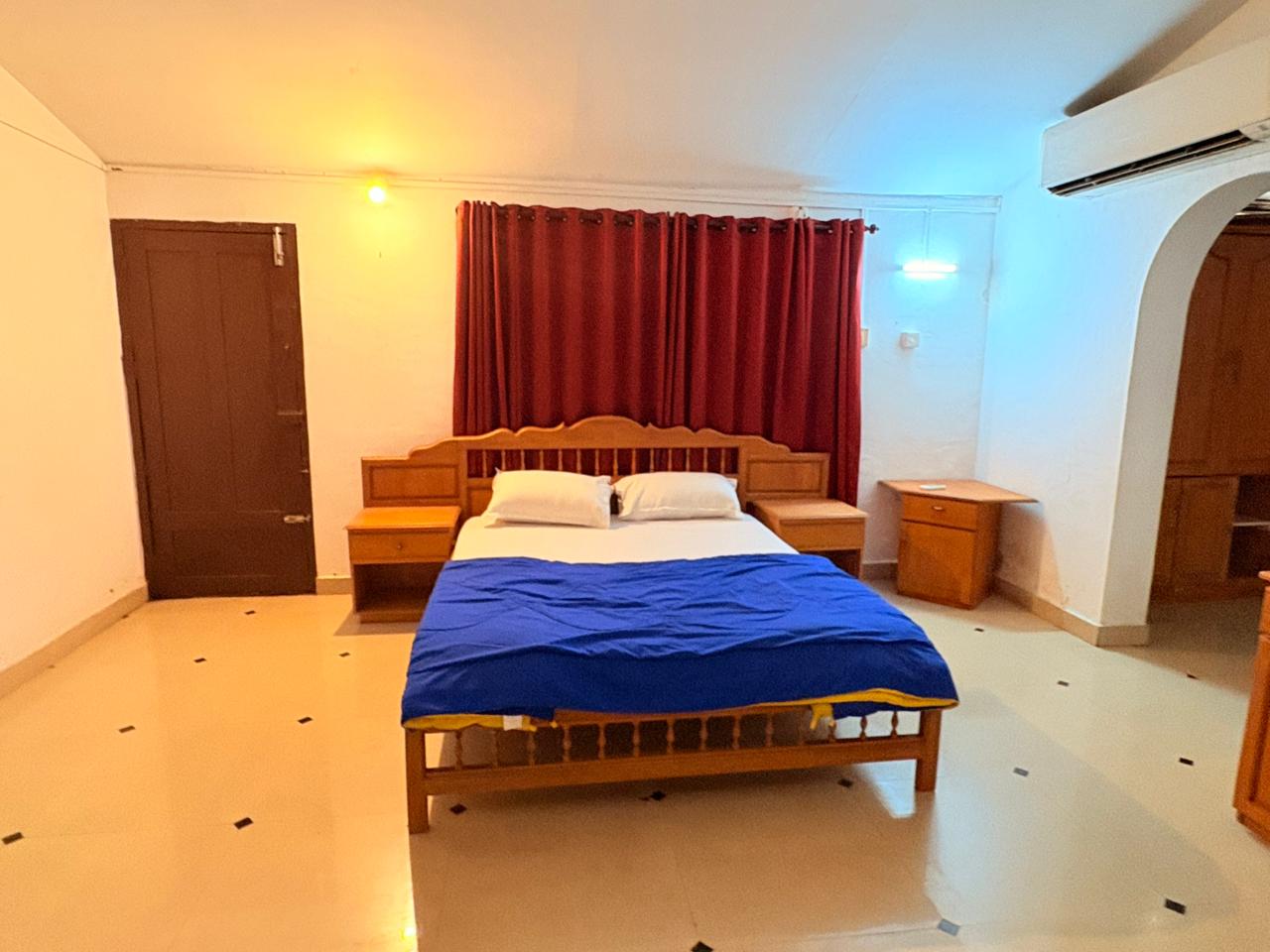 Explore in Kerala - Tap to explore photos