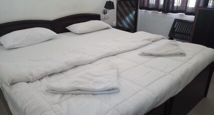 The Royal Lake View Villa Room Type - Standard Deluxe room