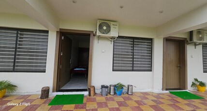 Shree kanha hotel Room Type - Standard single AC room (3)