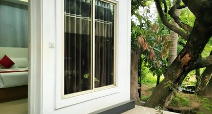 Marayoor Holidays | Rooms & Restaurant Room Type - Semi Deluxe