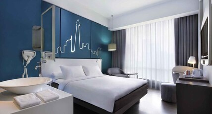 All Seasons Jakarta Thamrin Room Type - Deluxe Room City View with 1 new fluffy bedding Queensize or twin