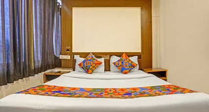 FabHotel Mid Way Room Type - Premium Room